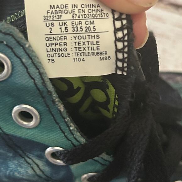 CONVERSE DC Comics Green Lantern High Top All Star Shoes Sz 2 - Picture 9 of 11